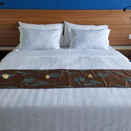 Bella Vista Premium Homestay Banyuwangi  Exterior photo