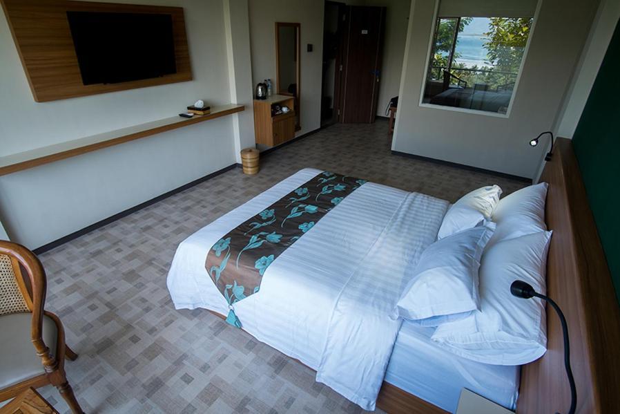 Bella Vista Premium Homestay Banyuwangi  Exterior photo